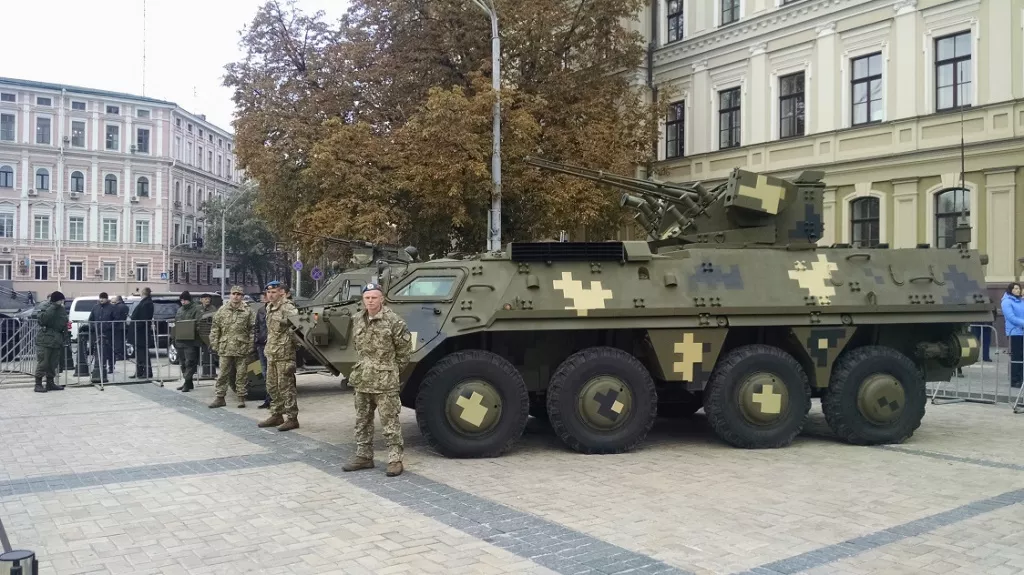 выставка военной техники.jpg