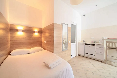 1 room daily in Lviv. Galitskiy district, Zamarstynovskaya St., 20 &mdash; 1001366308 image 1