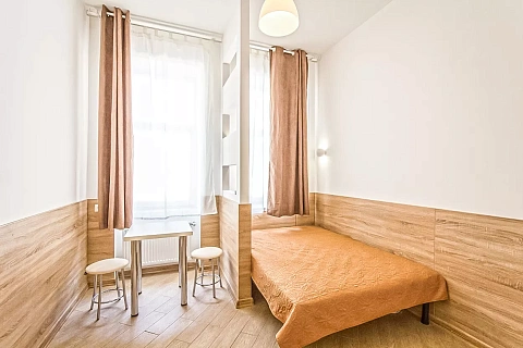 1 room daily in Lviv. SHevchenkovskiy district, Krekhovskaya St., 7/1 &mdash; 1881043438 image 3