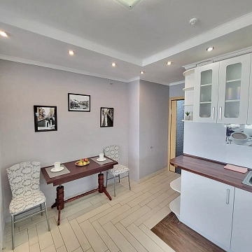 1 room daily in Kyiv. Darnitskiy district, Mikhaila Grishko St., 9 &mdash; 1001578702 image 8