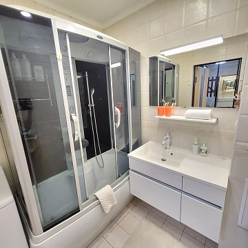 1 room daily in Kyiv. Darnitskiy district, Mikhaila Grishko St., 9 &mdash; 1001578702 image 14