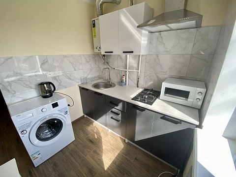 1 room daily in Uzhhorod. Svobody Ave., 38 &mdash; 1001607298 image 2