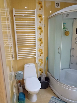 3 rooms daily in Rivne. Grushevskogo St., 7 &mdash; 1001619705 image 9