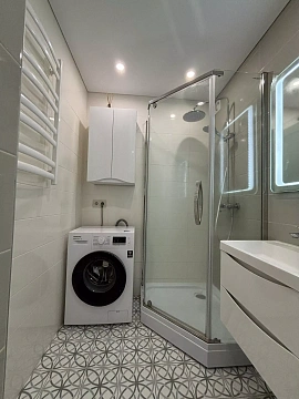 1 room daily in Uzhhorod. Minayskaya St., 15 &mdash; 1001587376 image 15