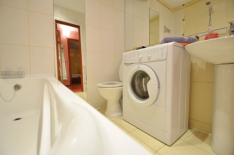 1 room daily in Mykolayiv. TSentralnyy district, Sobornaya St., 13 &mdash; 2037514375 image 3