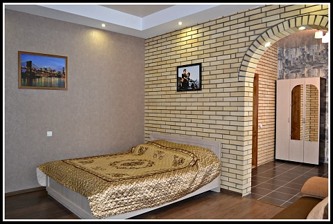 1 room daily in Nizhin. Prilutskaya St., 118 &mdash; 1353121496 image 1