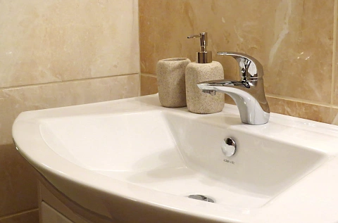 mini-hotels daily in Lviv. ZHeleznodorozhnyy district, Kooperativnaya St., 1 &mdash; 908523771 image 4