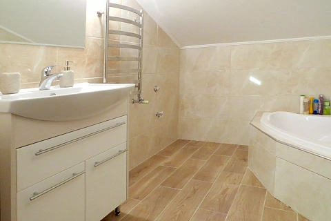 mini-hotels daily in Lviv. ZHeleznodorozhnyy district, Kooperativnaya St., 1 &mdash; 908523771 image 5