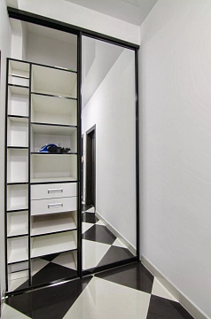 1 room daily in Lviv. Galitskiy district, Panteleymona Kulisha St., 47 &mdash; 1000450906 image 9
