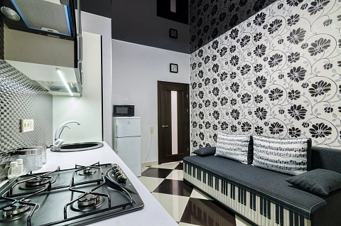 1 room daily in Lviv. Galitskiy district, Panteleymona Kulisha St., 47 &mdash; 1000450906 image 17