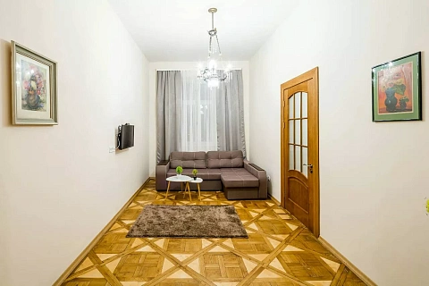 3 rooms daily in Lviv. Galitskiy district, Valovaya St., 14 &mdash; 1000715716 image 3