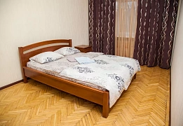 Квартири подобово в Вознесеновському районі (22)