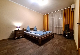 Квартири подобово в Вознесеновському районі (15)