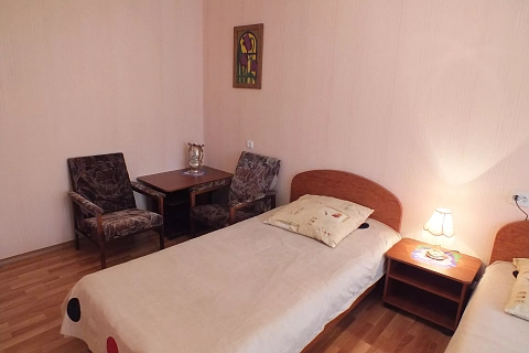1 room daily in Morshin. 50-letiya UPA St., 6 &mdash; 1001553864 image 2