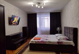 Квартири подобово в Ленінському районі (36)