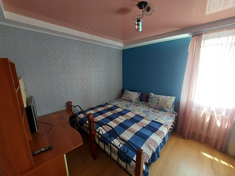 2 rooms daily in Khmelnytskyi. Kamenetskaya St., 104 &mdash; 1001170093 image 9