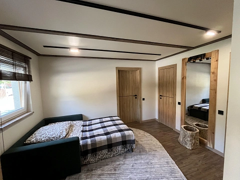 house daily in Yaremche. Svobody St., 245а &mdash; 1001084233 image 16