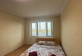 Квартири подобово в Рівному (83)