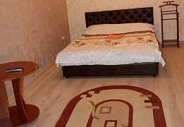 Квартири подобово в Рівному (6)