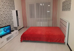 Квартиры посуточно в Киевском районе (8)