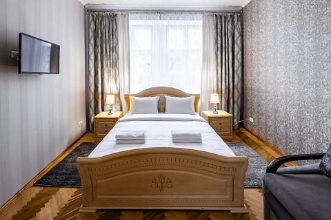 2 rooms daily in Lviv. Galitskiy district, . Svobody Ave., 31 &mdash; 1001012521 image 2