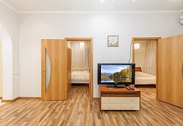 Apartments for daily rent in Kyiv near Palace of Sports (45)